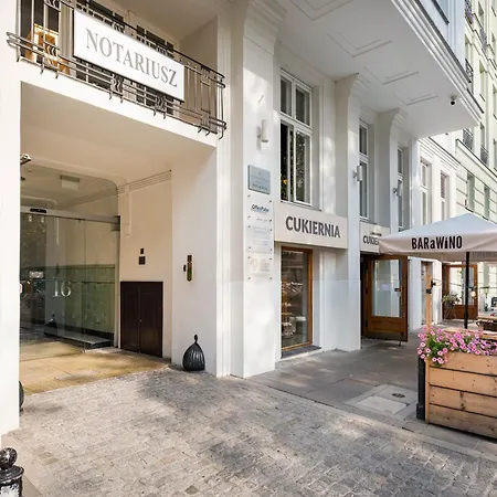 Apartamento Metro Politechnika Superior By Bookinghost *